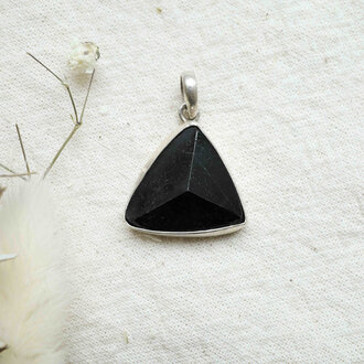 Pendentif Tourmaline noire - Triangle