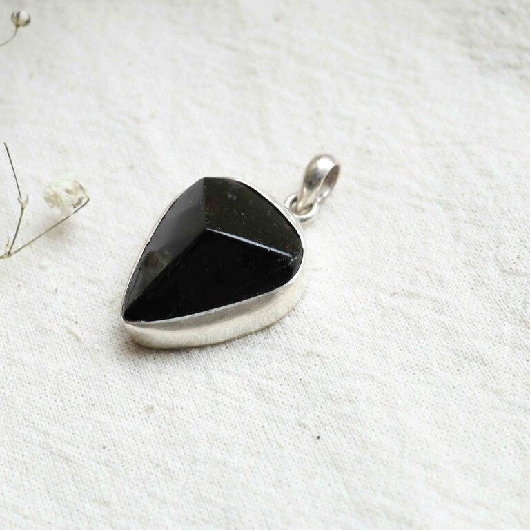 Pendentif Tourmaline noire - Triangle