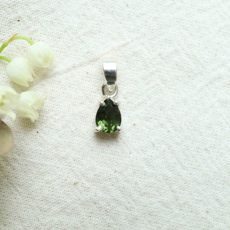 Pendentif Moldavite - Facetté