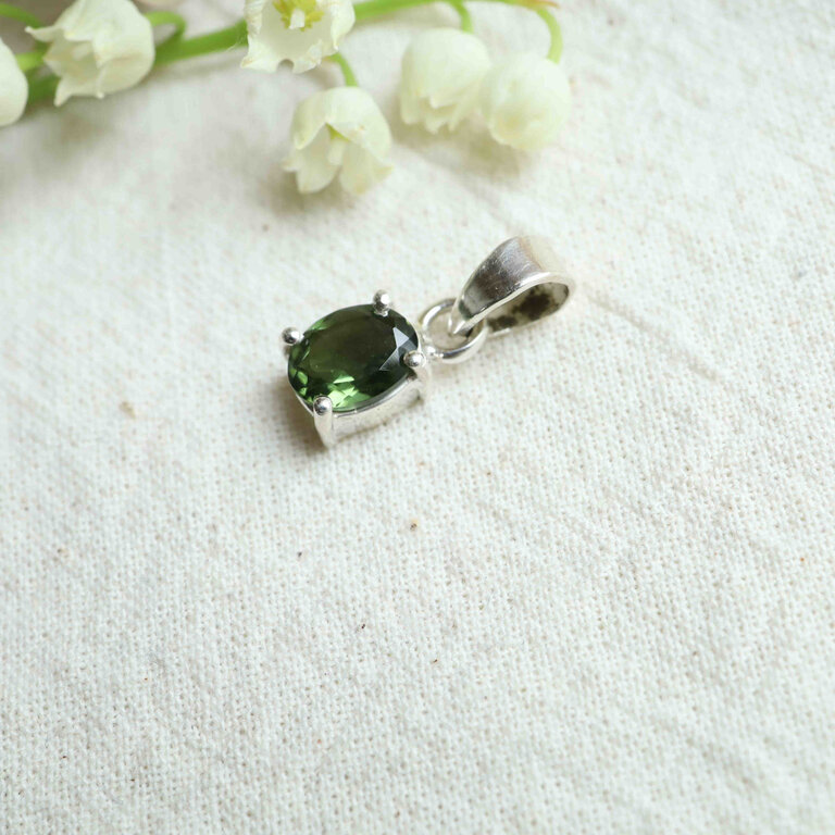 Pendentif Moldavite - Facetté