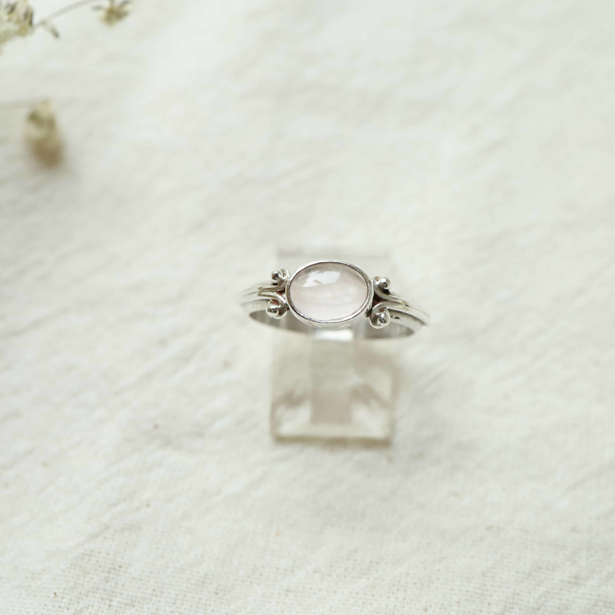 Rose Quartz Ring - Vitis
