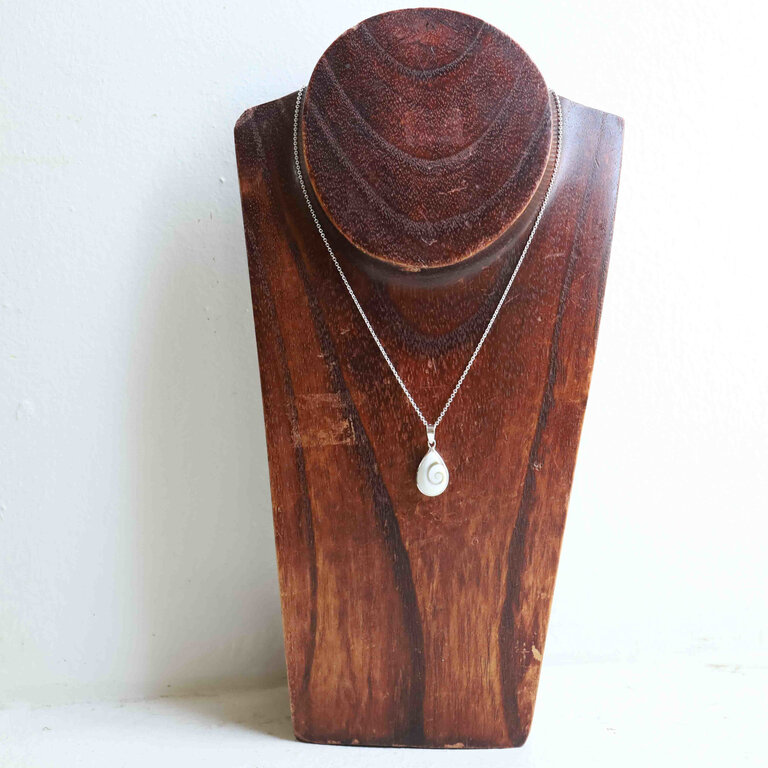 Eye of Sainte Lucia Pendant - Openwork setting