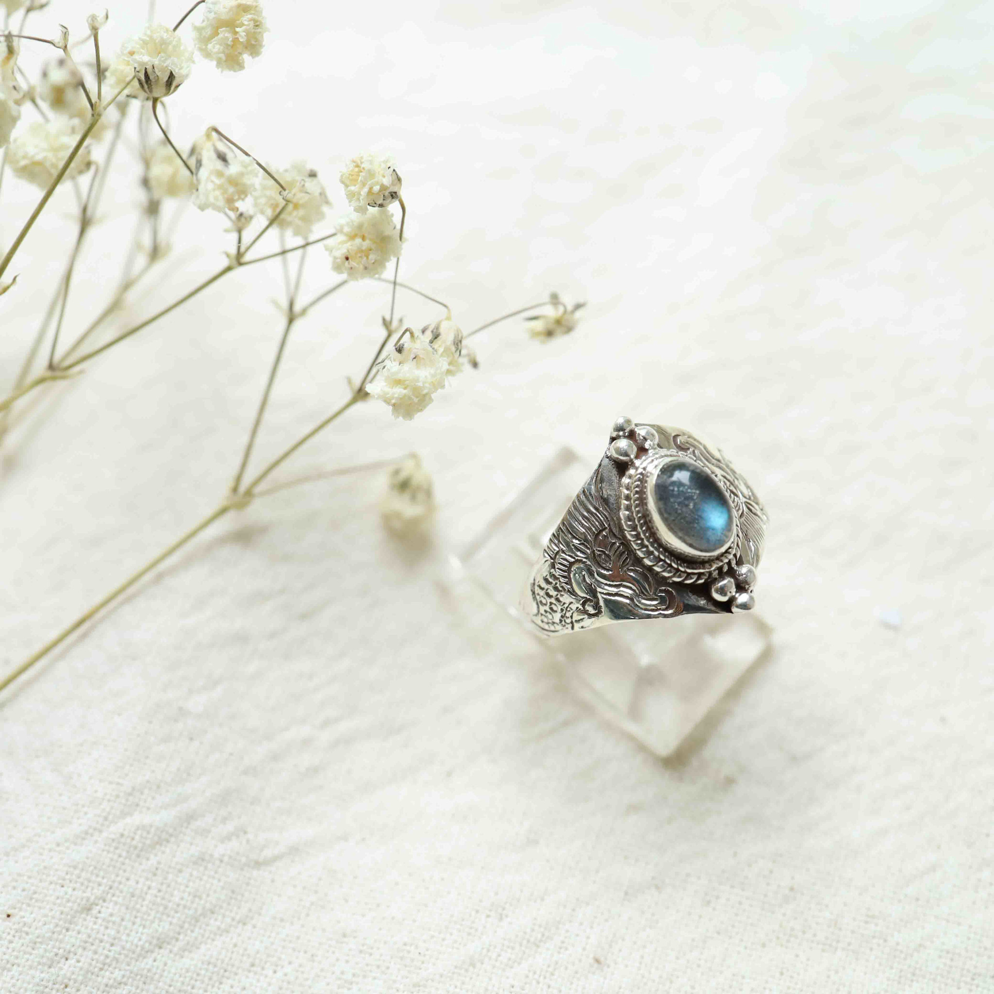 Labradorite Ring - Draco