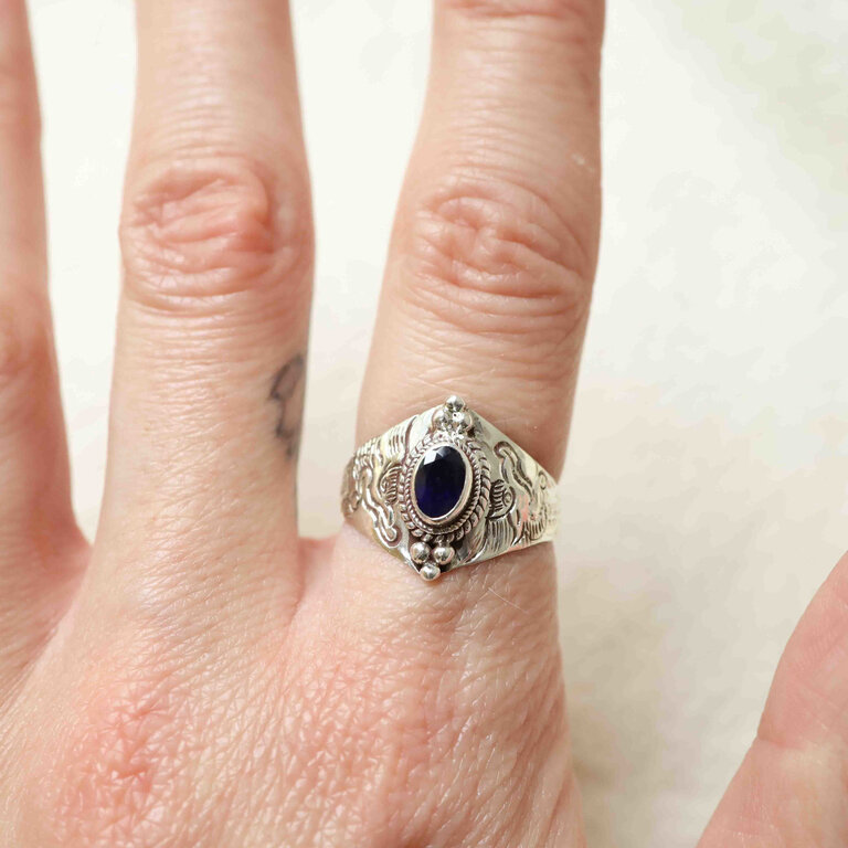 Sapphire Ring - Draco