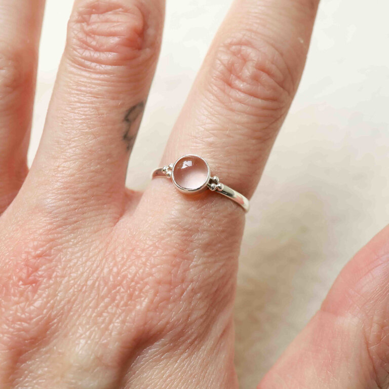 Rose Quartz Ring - Freesia