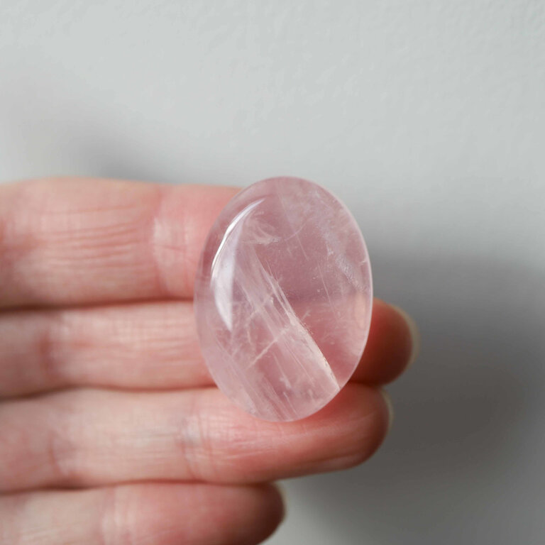 Rose Quartz - Cabochon