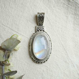 Rainbow Moonstone Pendant - Inanna