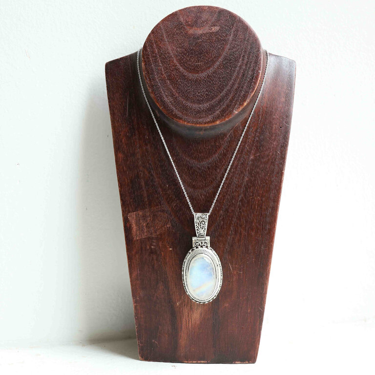 Rainbow Moonstone Pendant - Inanna