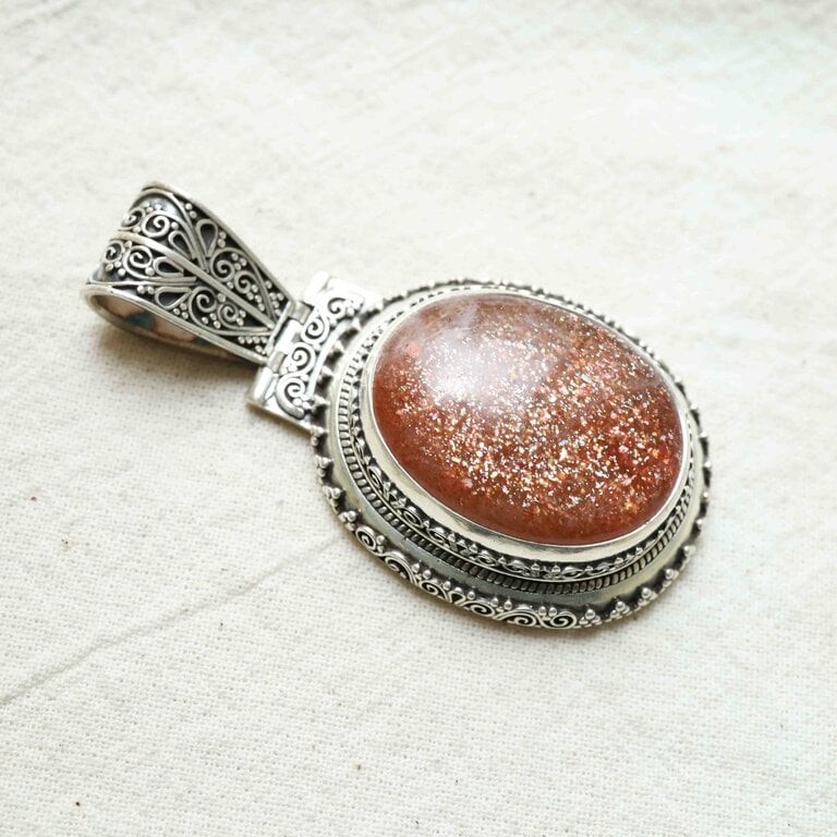Pendentif Pierre de soleil - Inanna