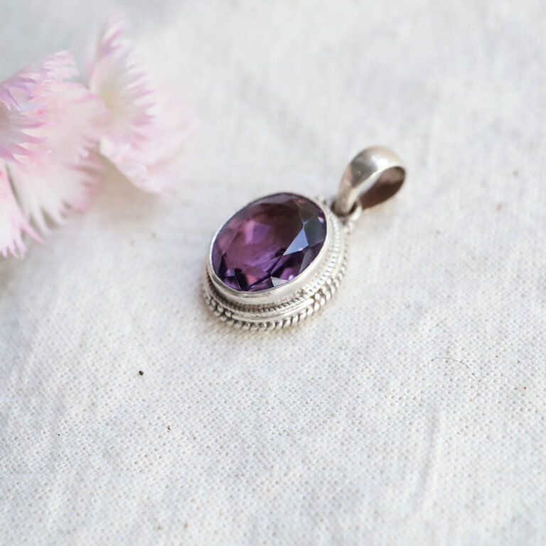 Amethyst Pendant - Hortensia