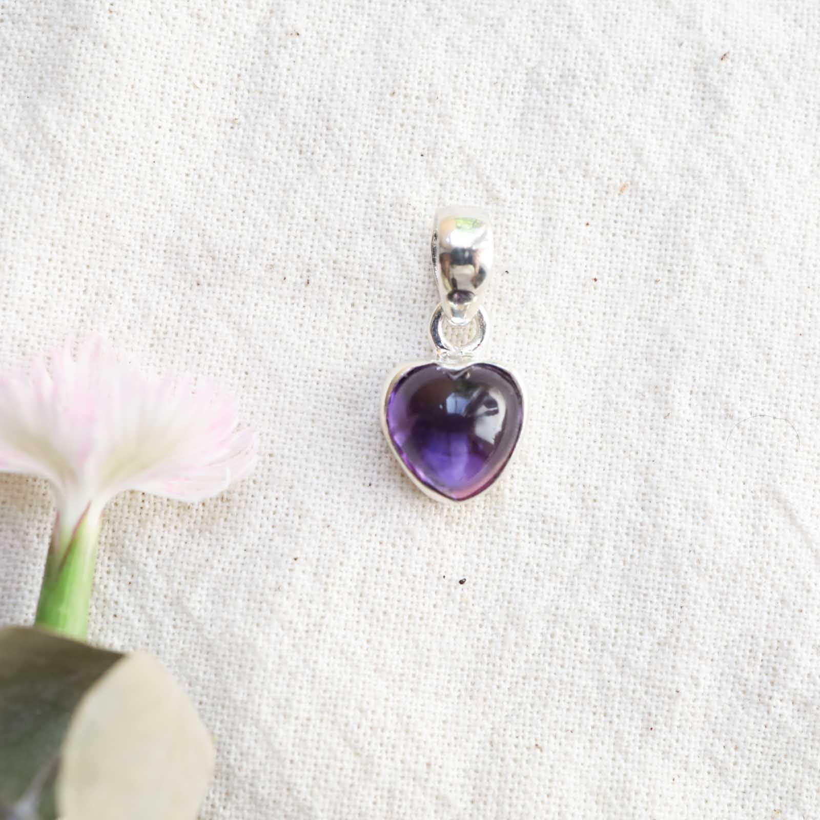 Amethyst Pendant - Coeur