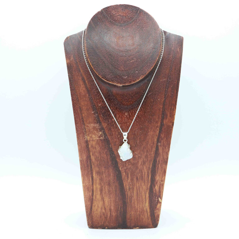 Rainbow Moonstone Pendant - Kida