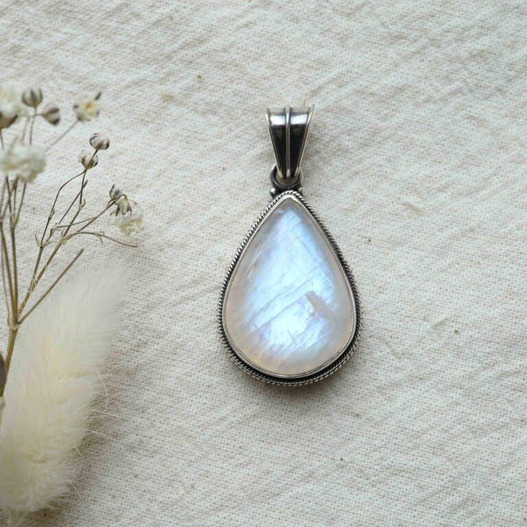 Rainbow Moonstone Pendant - Ajania