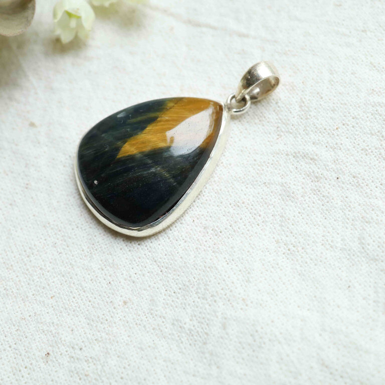 Tiger Eye & Hawk Eye Pendant - Simple