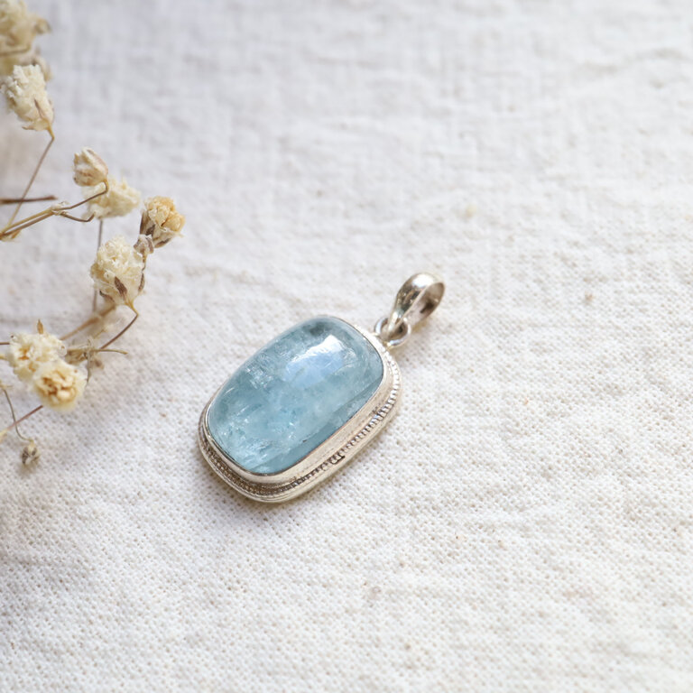 Aquamarine Pendant - Hortensia small