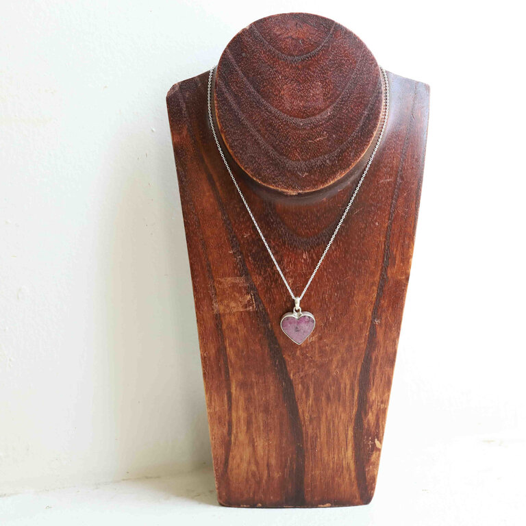 Ruby pendant - Coeur