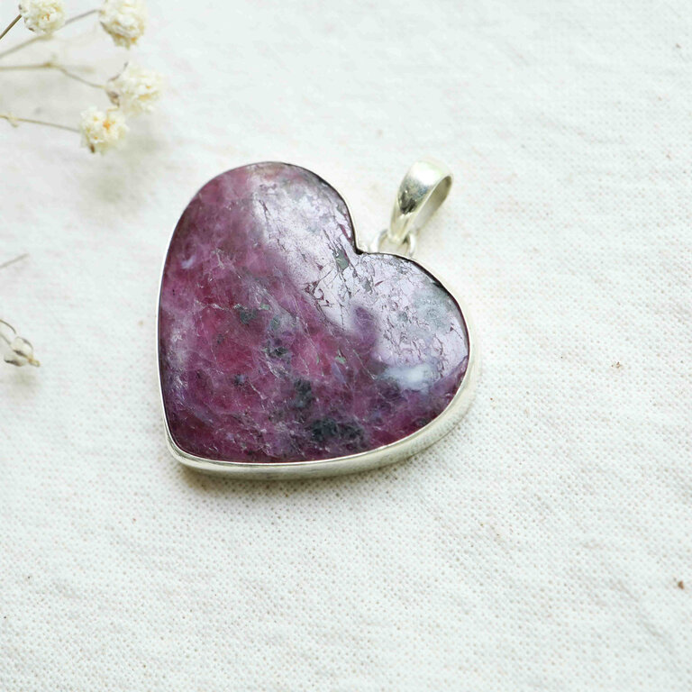 Ruby pendant - Coeur