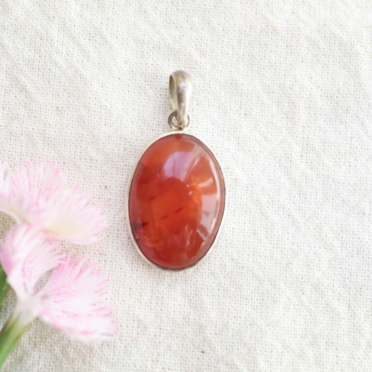 Carnelian Pendant - Simple