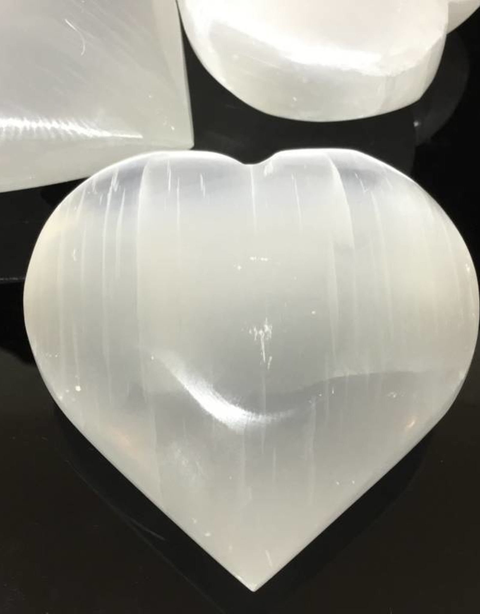 Selenite Heart (Satin Spar) large palm size 8 cm