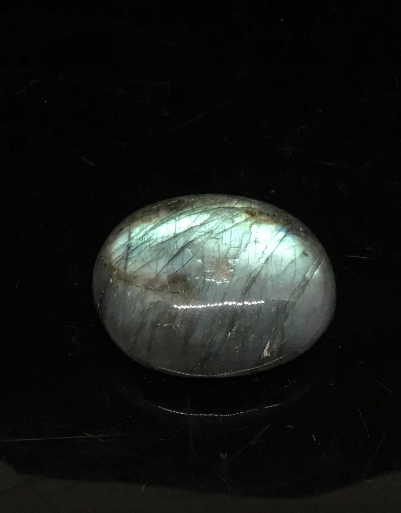 Labradorite palm stone