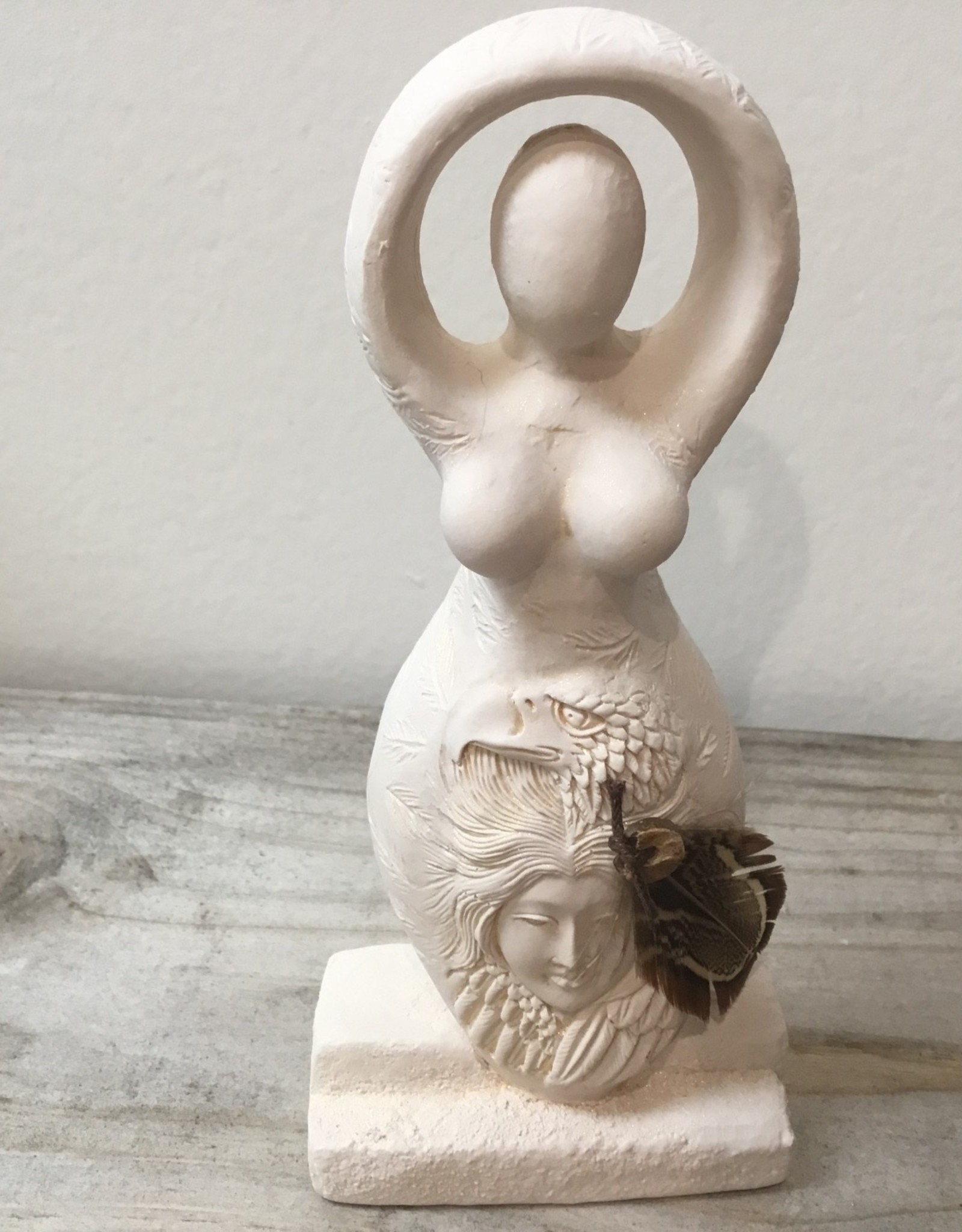Gypsum Goddess Eagle Statue 5.5 inch