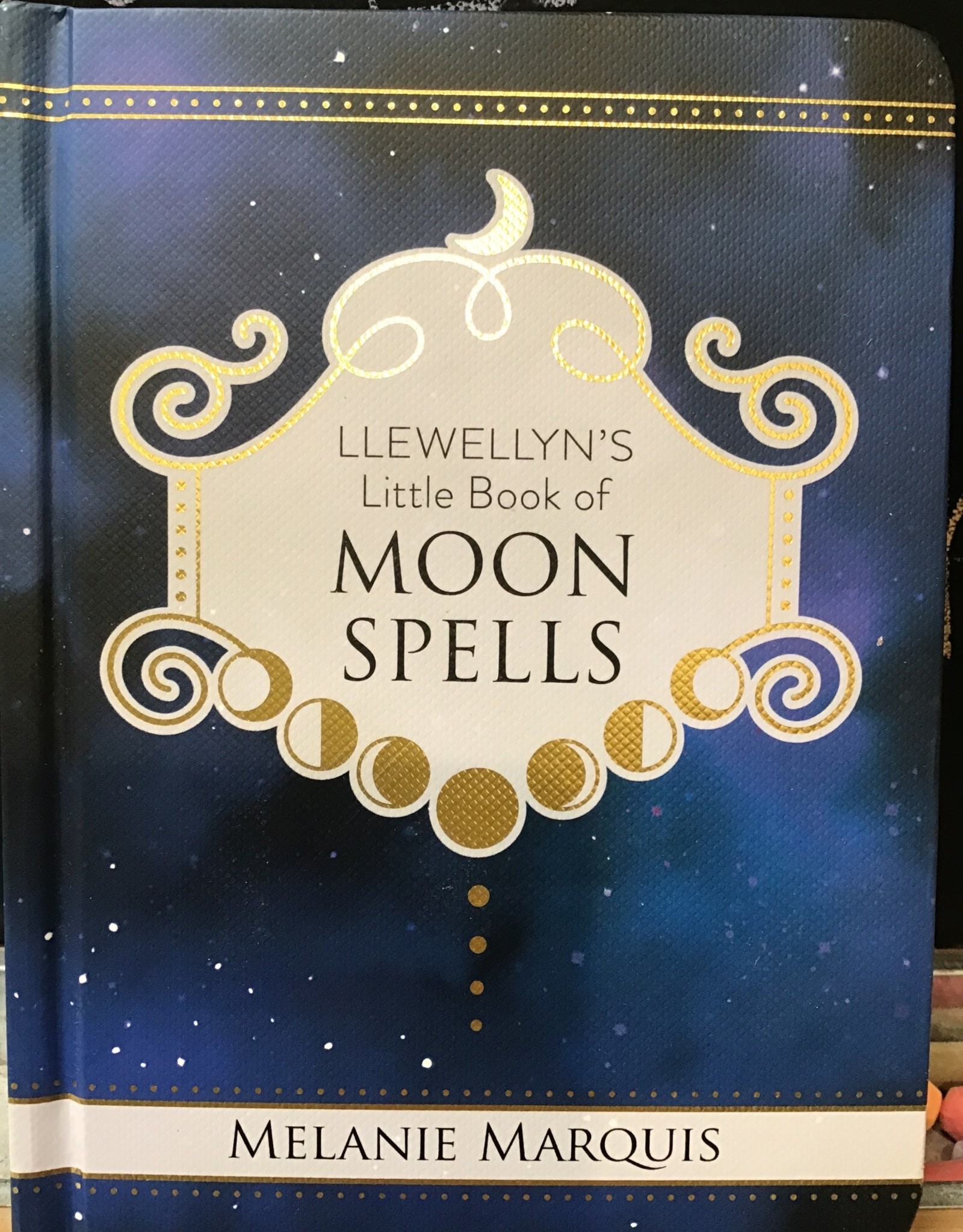 Llewellyn's Little Book of Moon Spells