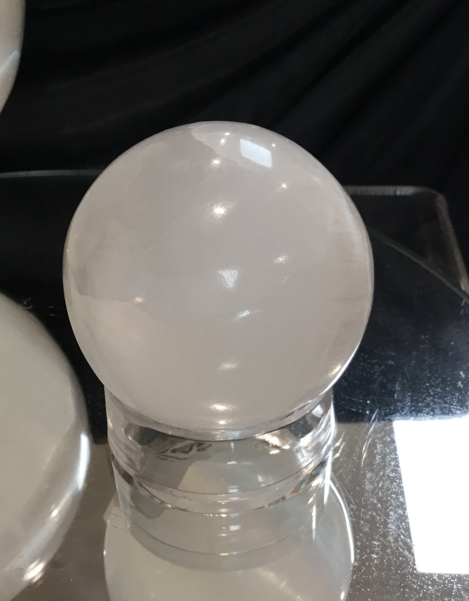 Selenite Sphere - 6cm