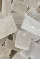 Raw Selenite Chunks (Satin Spar) Raw Selenite Chunks (Satin Spar)