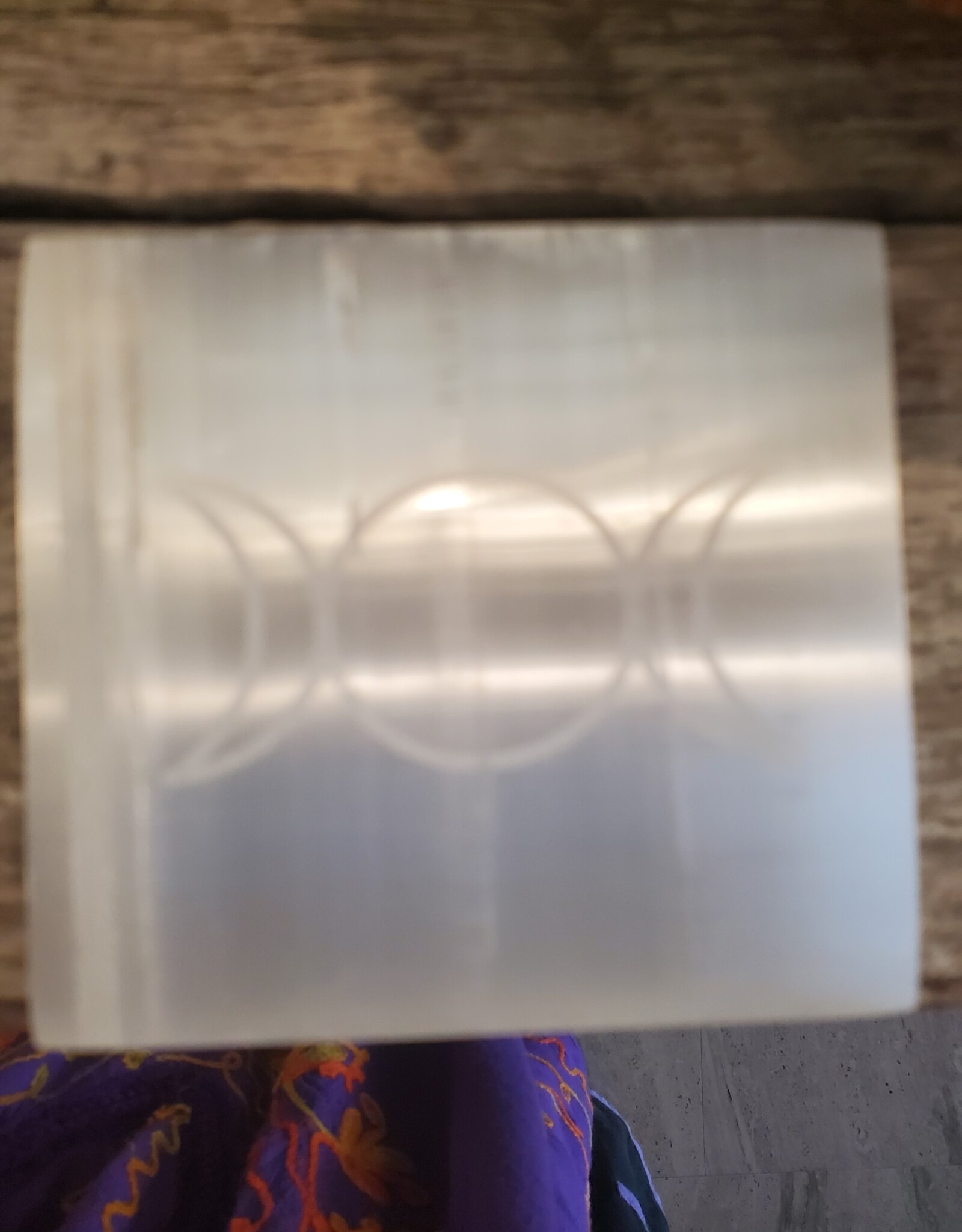 Selenite (Satin Spar) Charging Plate