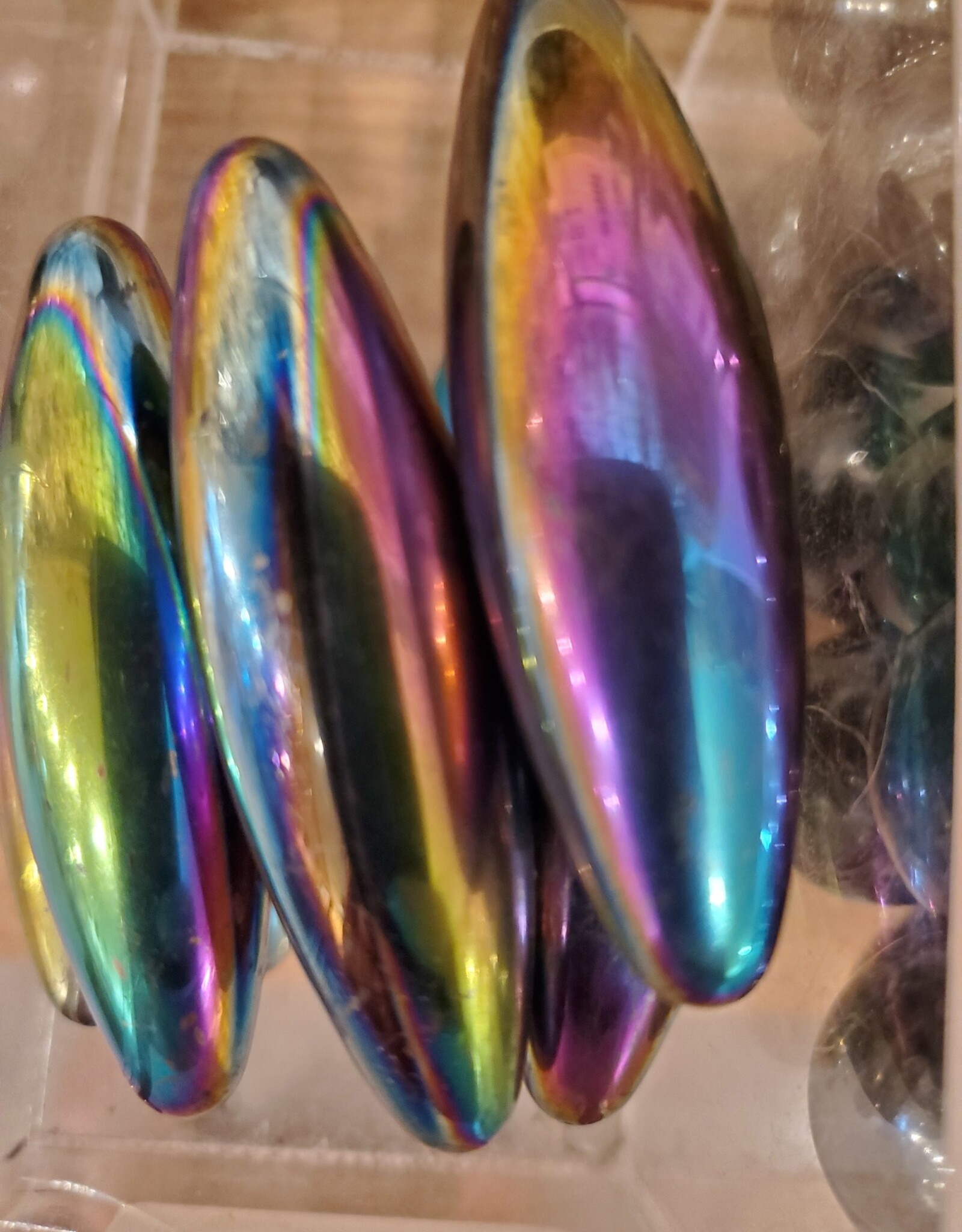 Magnetic Hematite Zinger — 1 Piece
