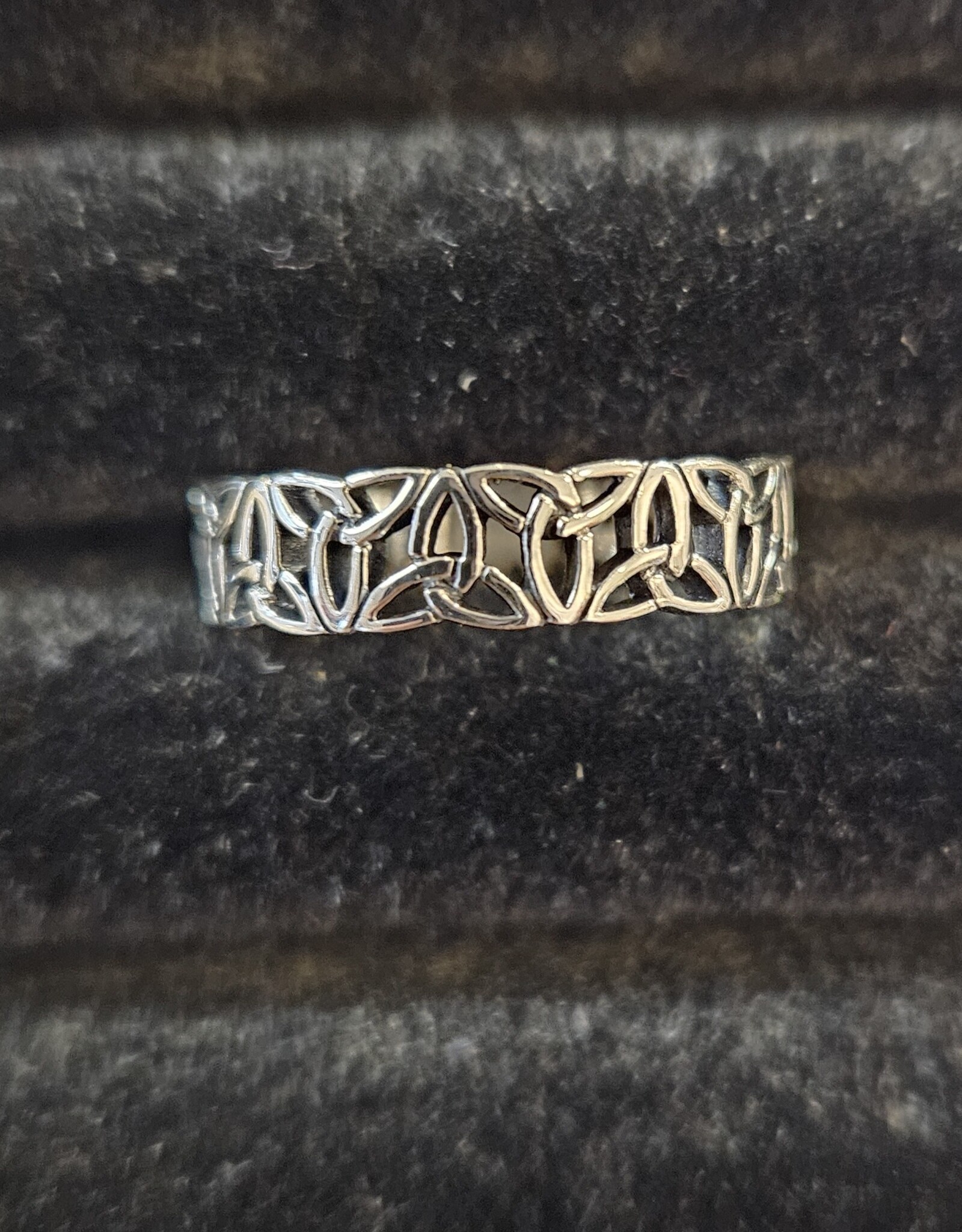 Oxidized Celtic Trinity Ring Sterling Silver