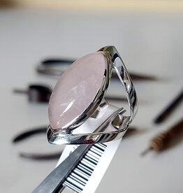 The Marquesa Rose Quartz Sterling Silver Ring Size 8