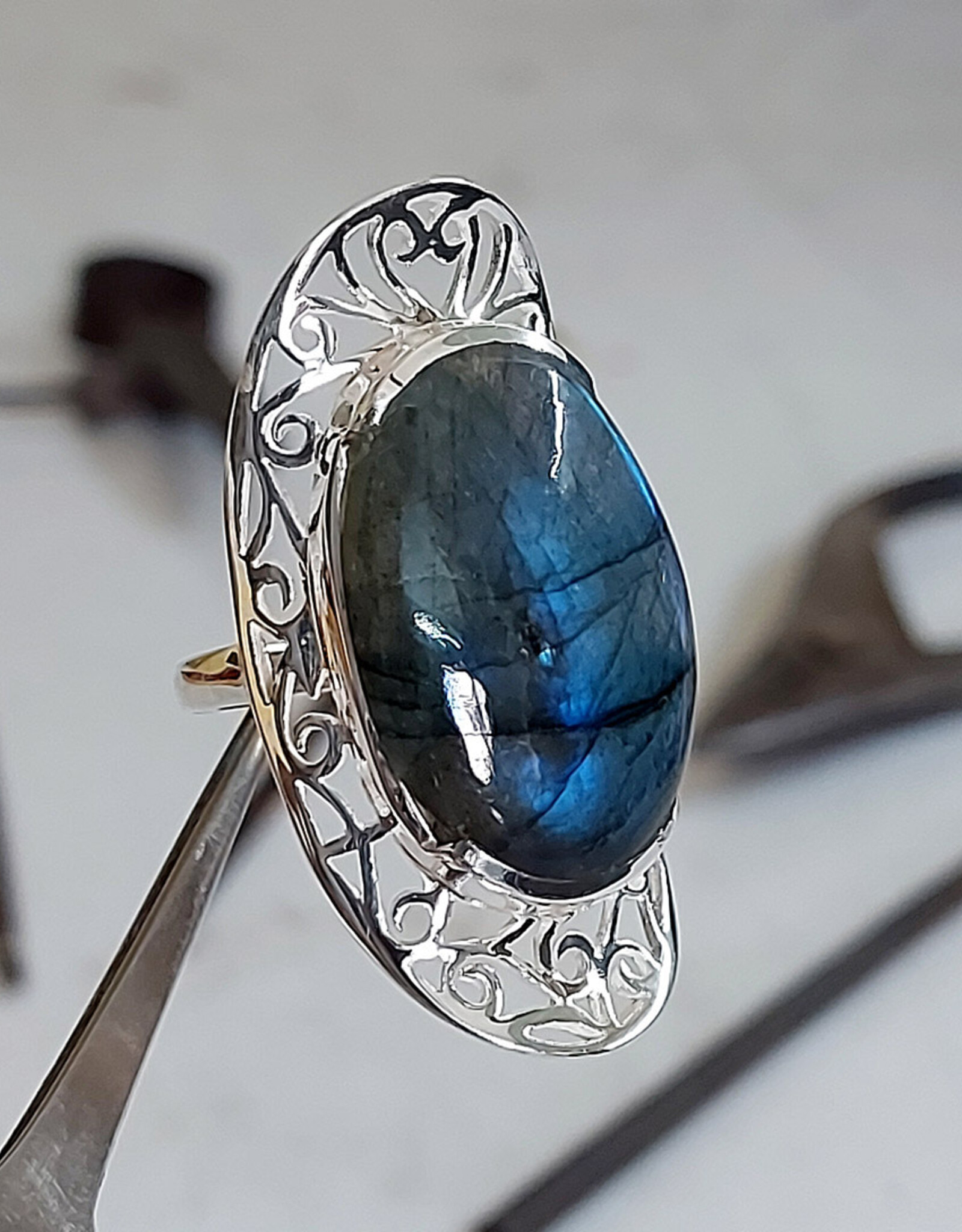 Gallery of Delight Labradorite Sterling Silver Ring Size 9