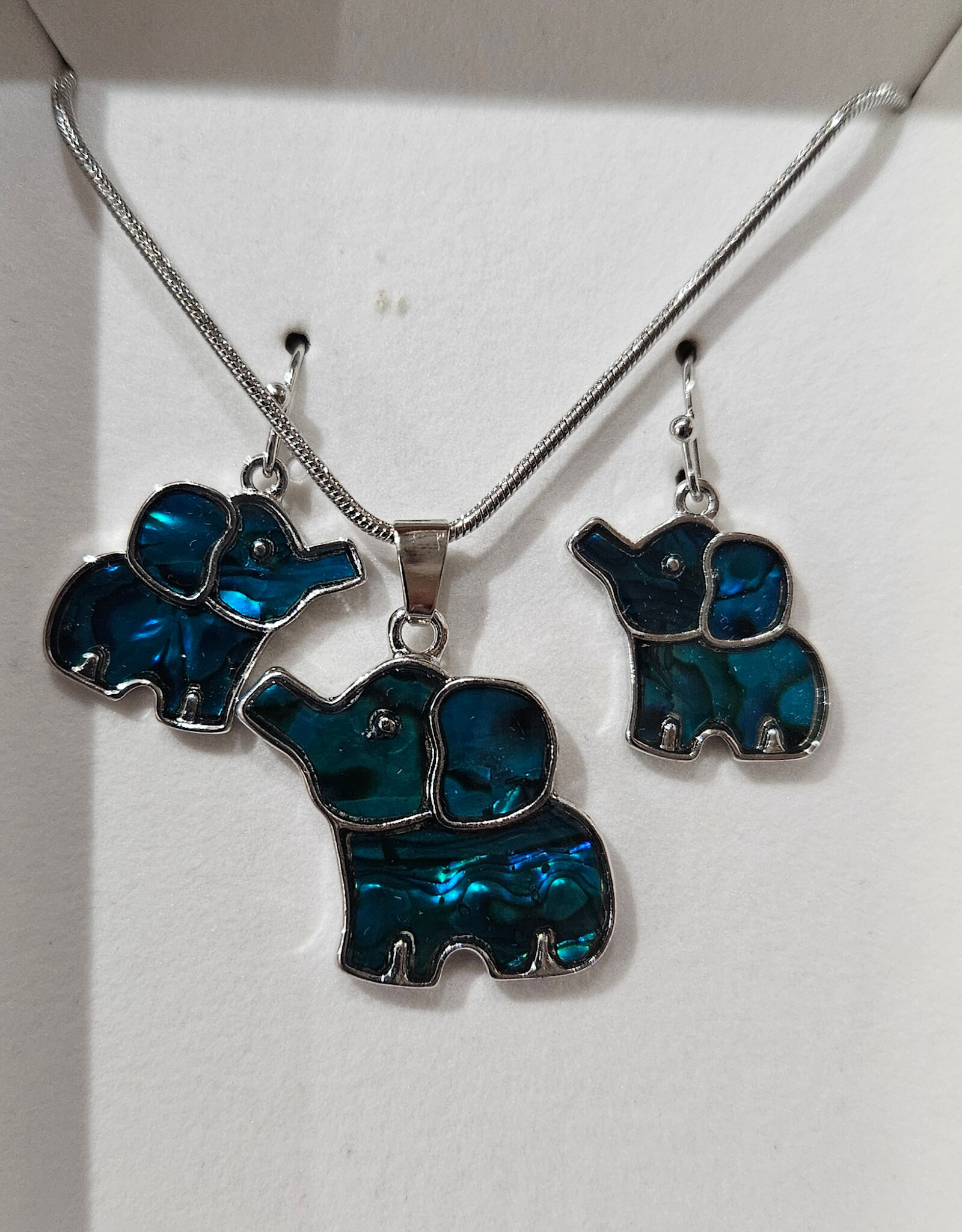 Paua Shell Set - Dangle Earrings & Pendant with Chain