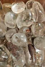 Chlorite in Quartz Tumbled Stone
