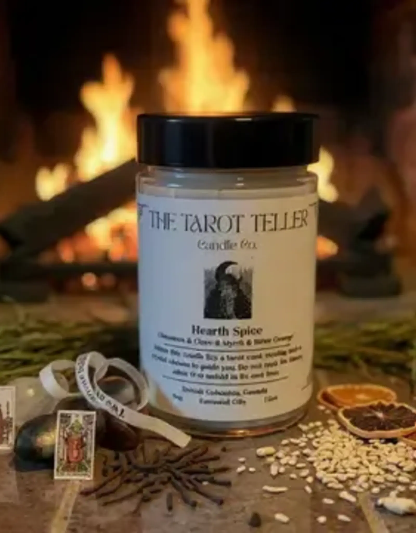 Tarot Candle - Tarot Card, Crystal, Fortune in a Candle