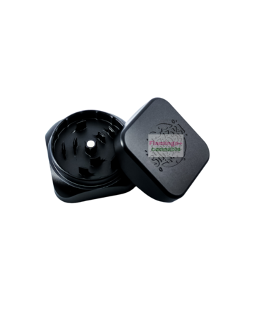 SHREDSKI SHREDSKI 2.0 Cube 2 Piece Grinder Obsidian Haze SHREDSKI SHREDSKI 2.0 Cube 2 Piece Grinder Obsidian Haze