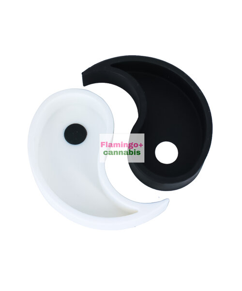 Lit Silicone  4" Yin Yang Ashtray (2 Piece)