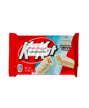 ExoSweet Misc. Kit Kat Birthday Cake