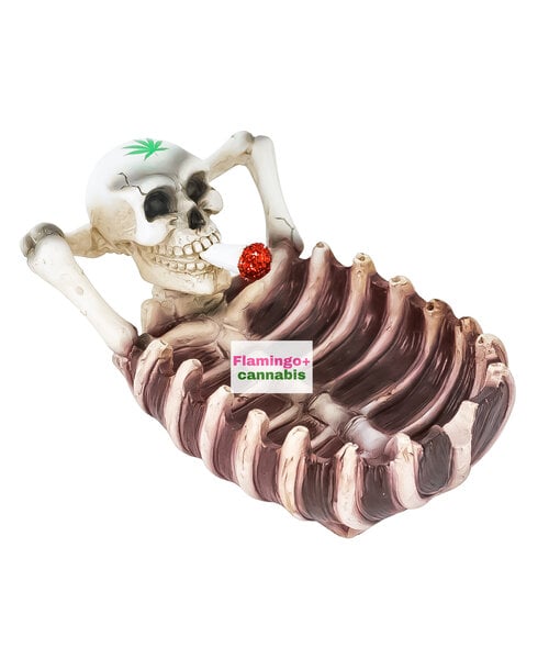 Fantasy Gifts Shmokin Skeleton Ashtray