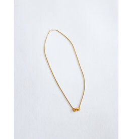 Annika Inez Ample Clasp Necklace Gold Small