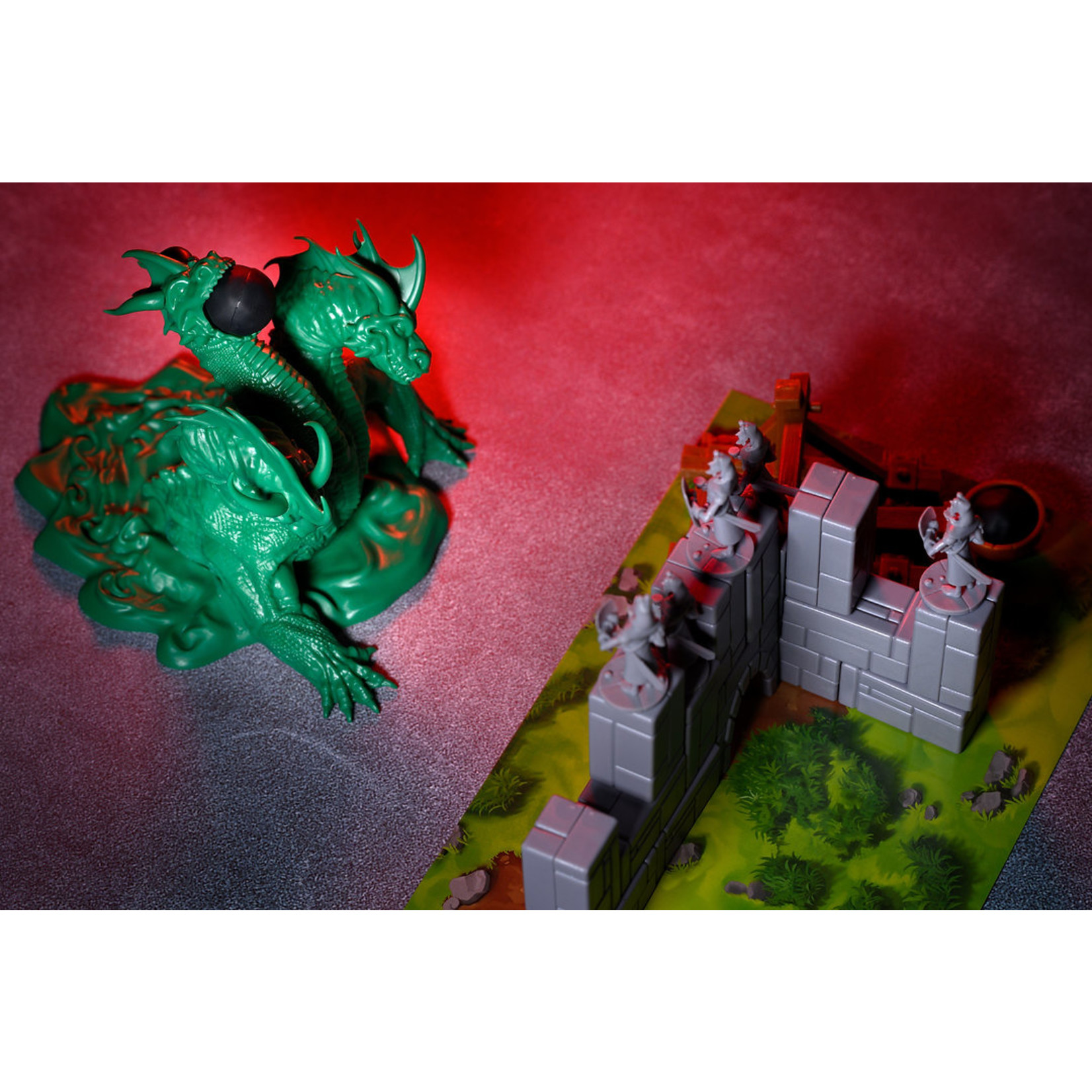 Iello Catapult Feud: Hydra! Expansion