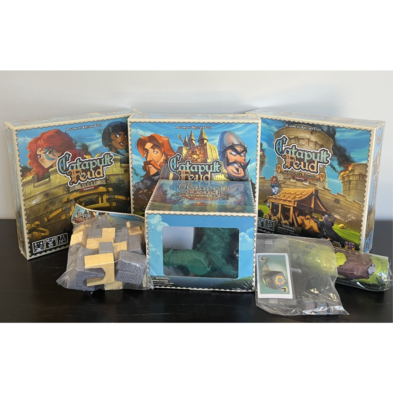 Vesuvius Media Catapult Feud: Hydra Deluxe Bundle