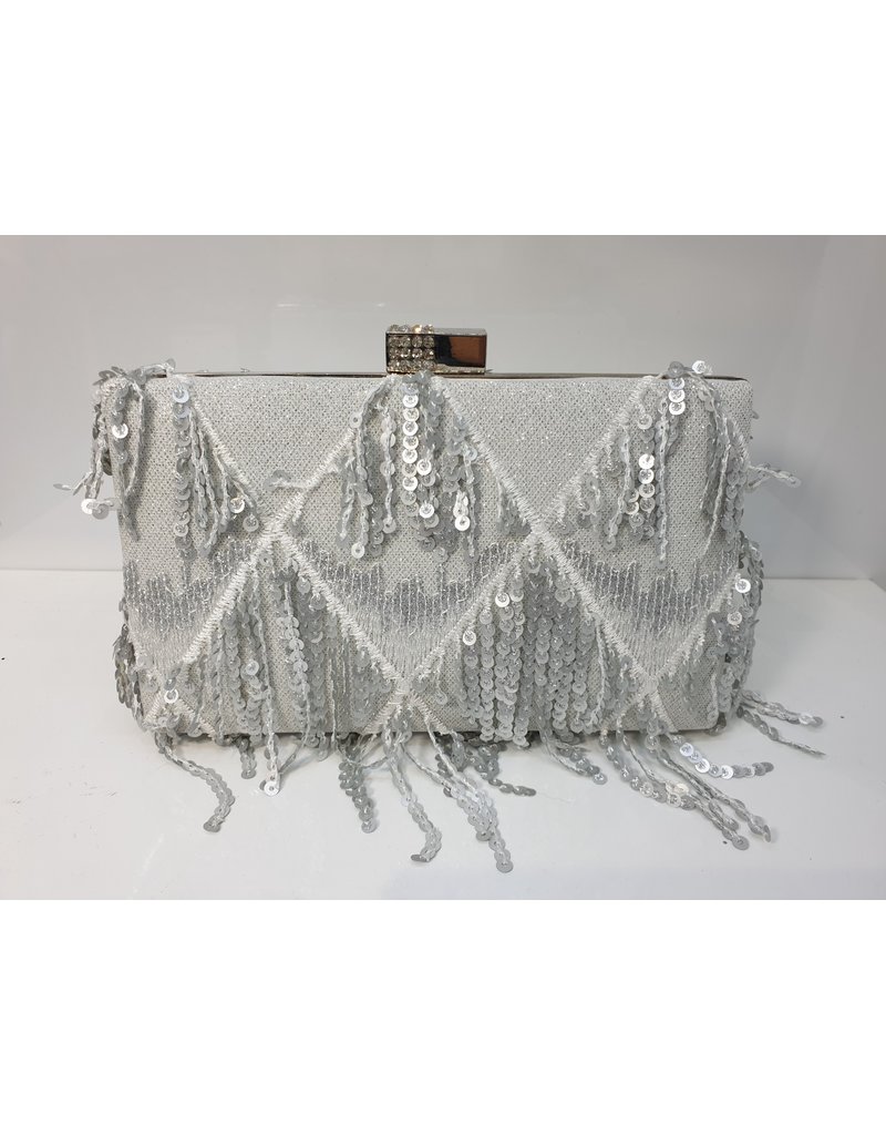 40241421 - White Clutch Bag