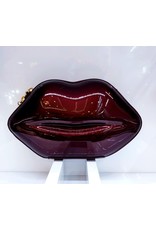 40241280 -  Burgundy Lips Clutch Bag