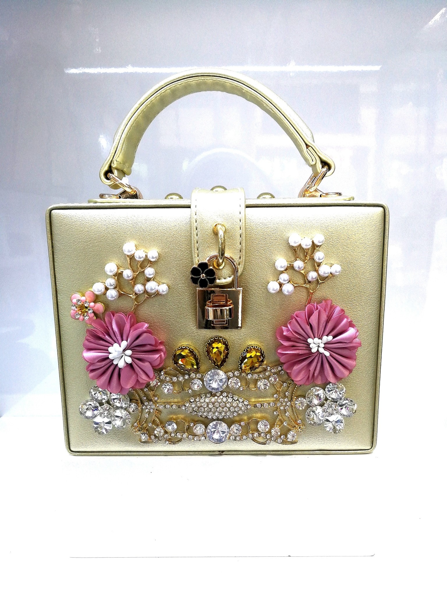40241327goldboxclutchbag.jpg