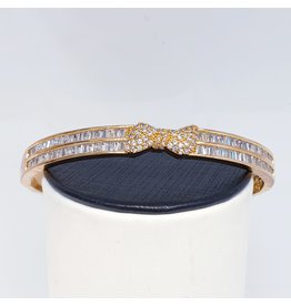 C101 - Gold Bangle