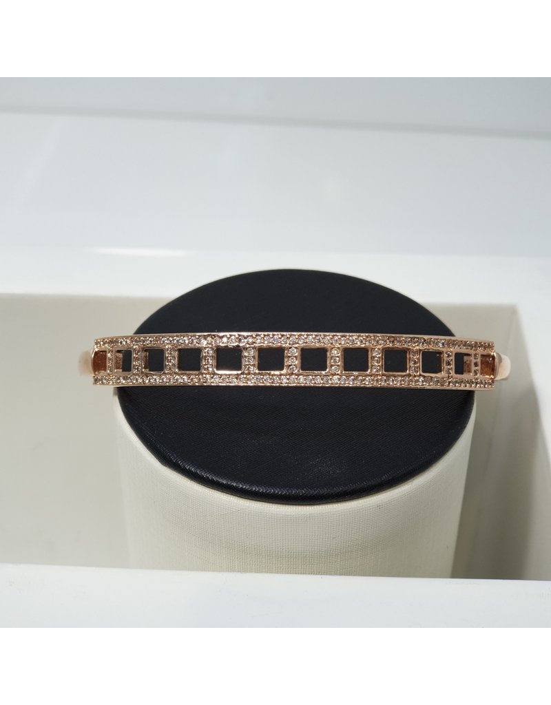 C214 - Rose Gold Bangle