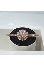 C225 - Rose Gold Bangle