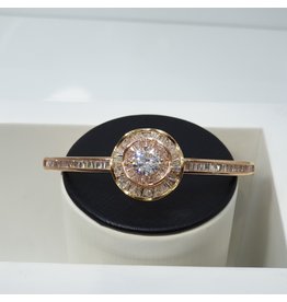 C225 - Rose Gold Bangle